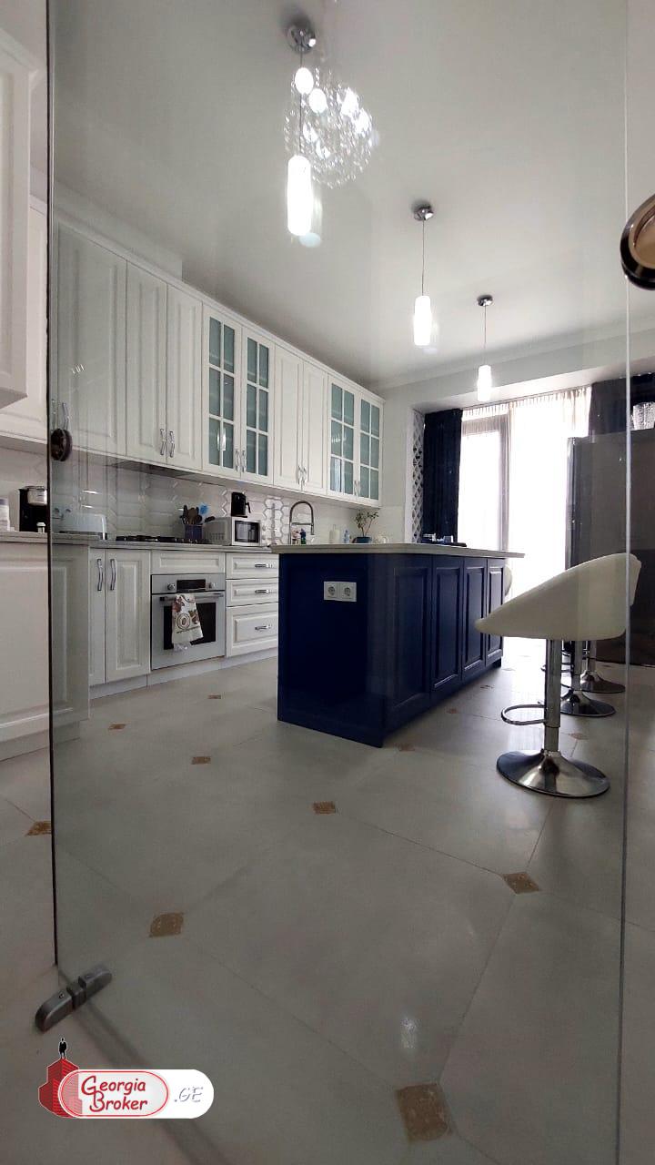 nearly repaired 5-room apartment for sale